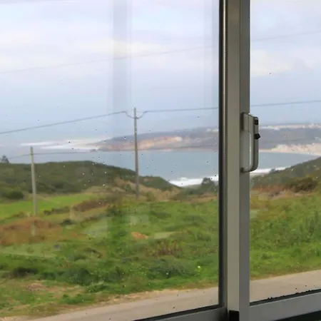 Charming House With Sea View In Nazare