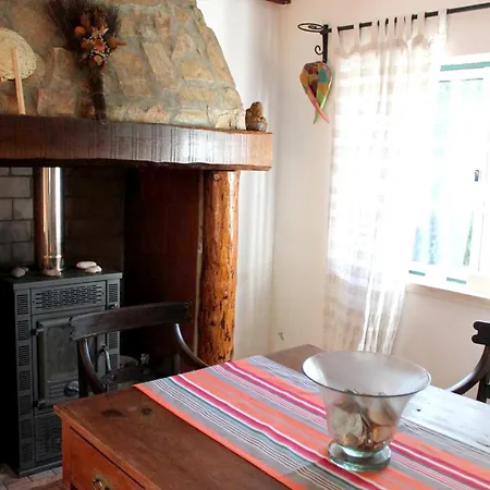 Charming House With Sea View In 펜션