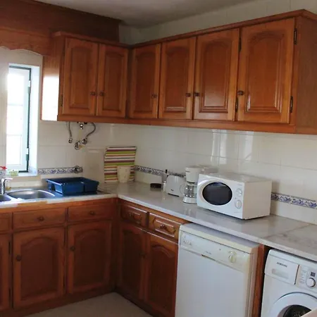 Charming House With Sea View In * 나자레