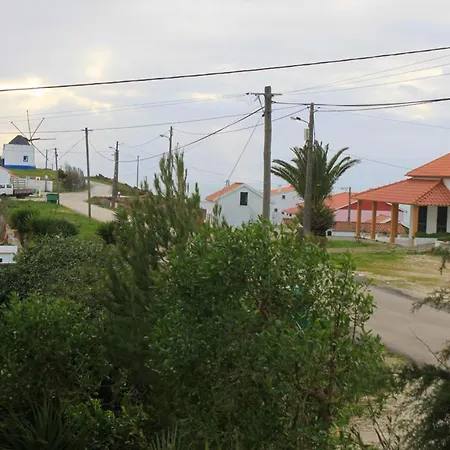 Charming House With Sea View In Holiday home Nazare